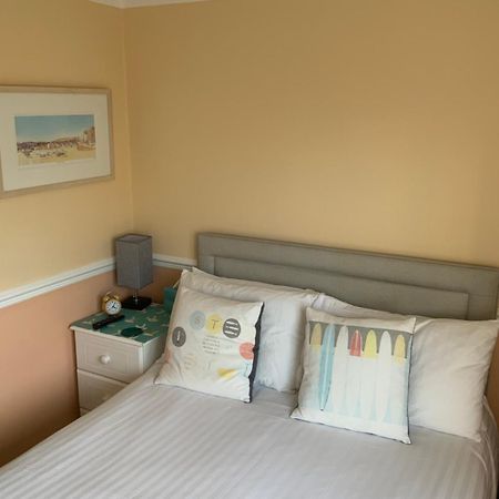 Green Apple Bed And Breakfast St Ives  Exterior photo