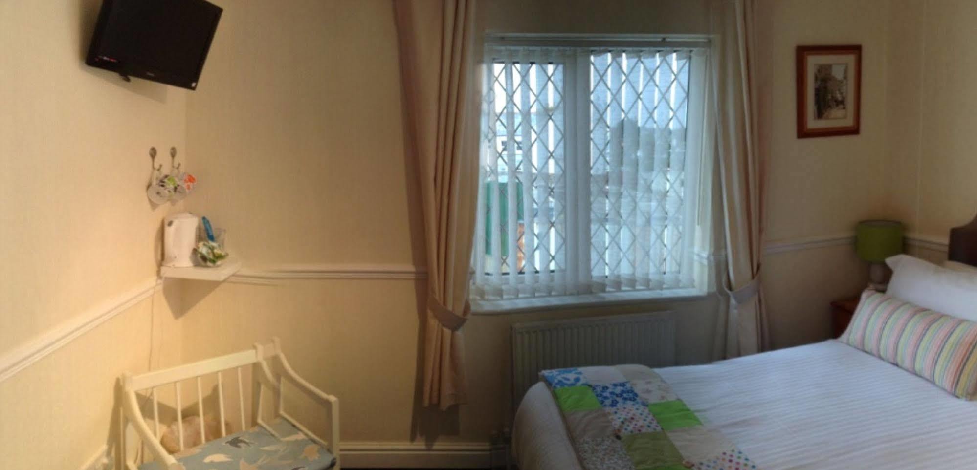 Green Apple Bed And Breakfast St Ives  Exterior photo